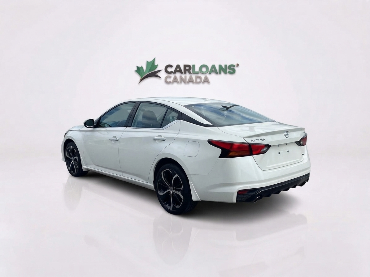 2024 Nissan Altima — photo 4 of 34