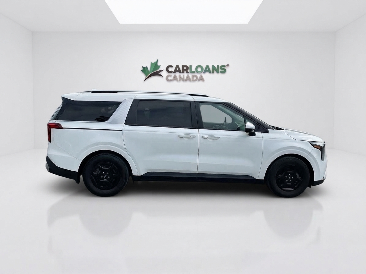 2025 Kia Carnival — photo 8 of 34