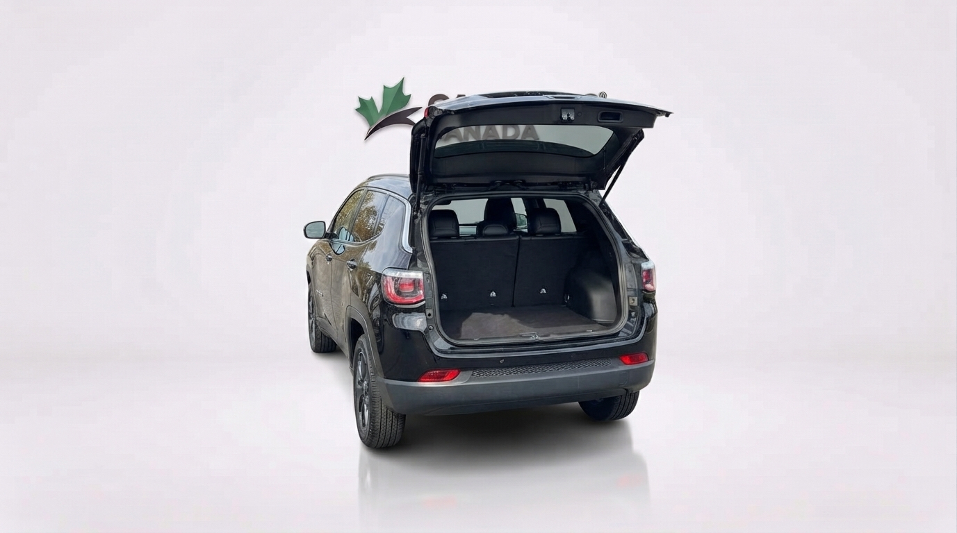 2025 Jeep Compass — photo 5 of 25