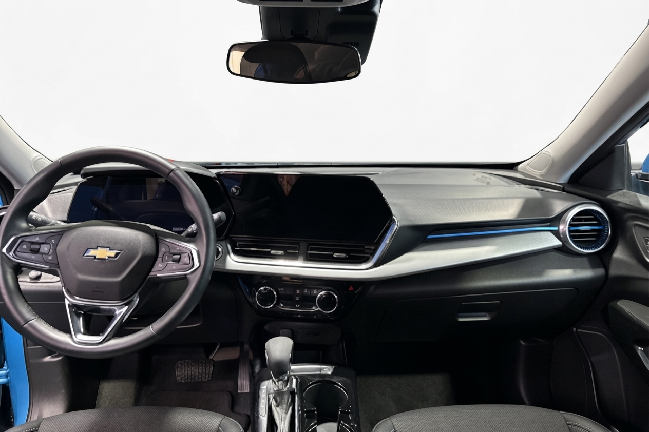 2026 Chevrolet Trax — photo 24 of 35