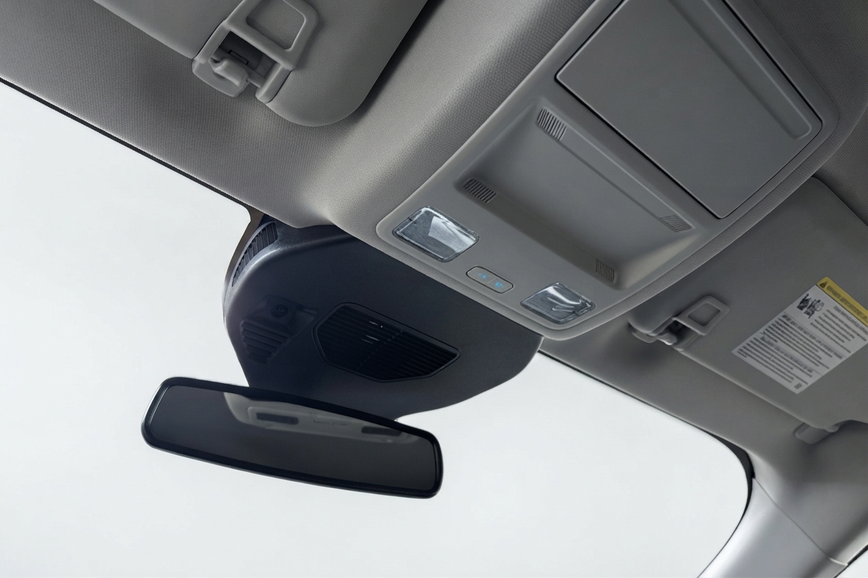 2025 Ford Escape — photo 17 of 35