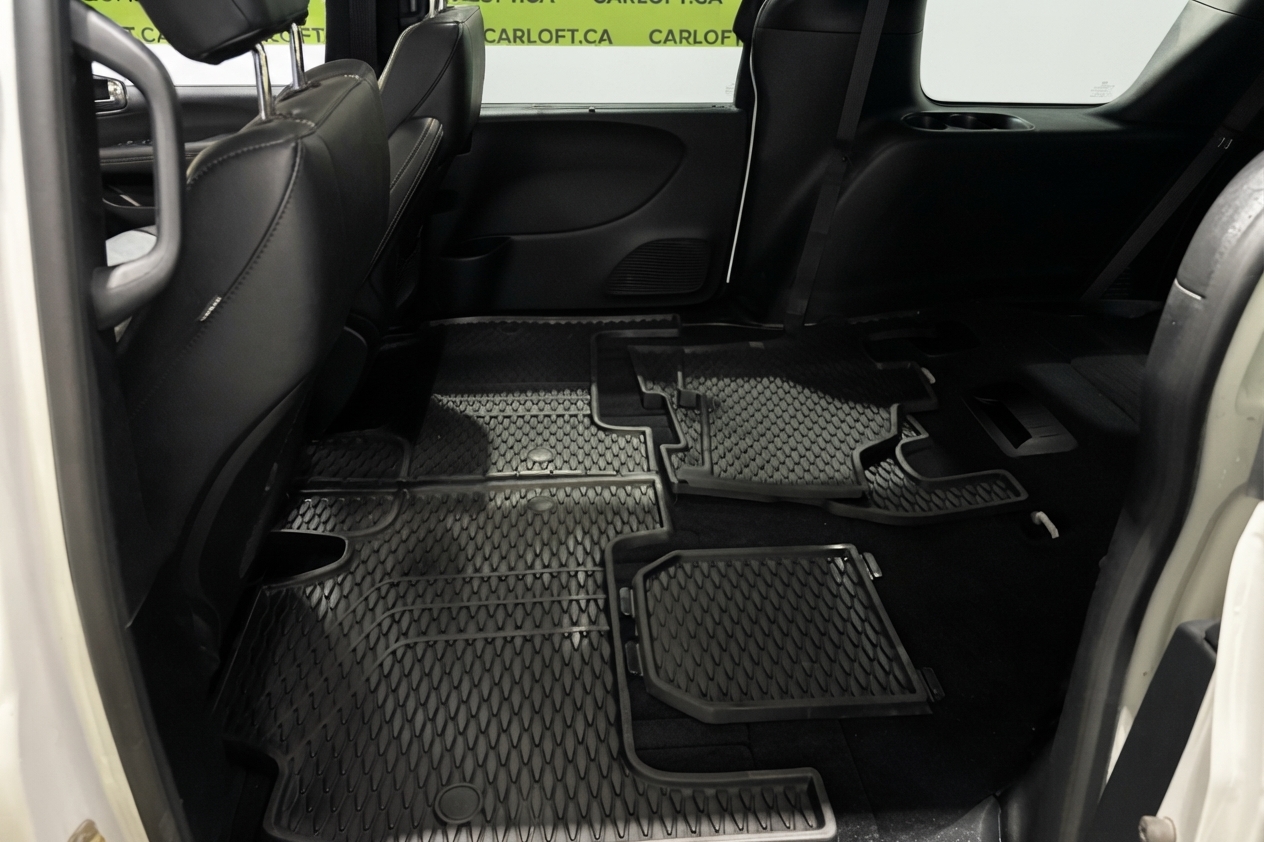 2026 Chrysler Grand Caravan — photo 12 of 28