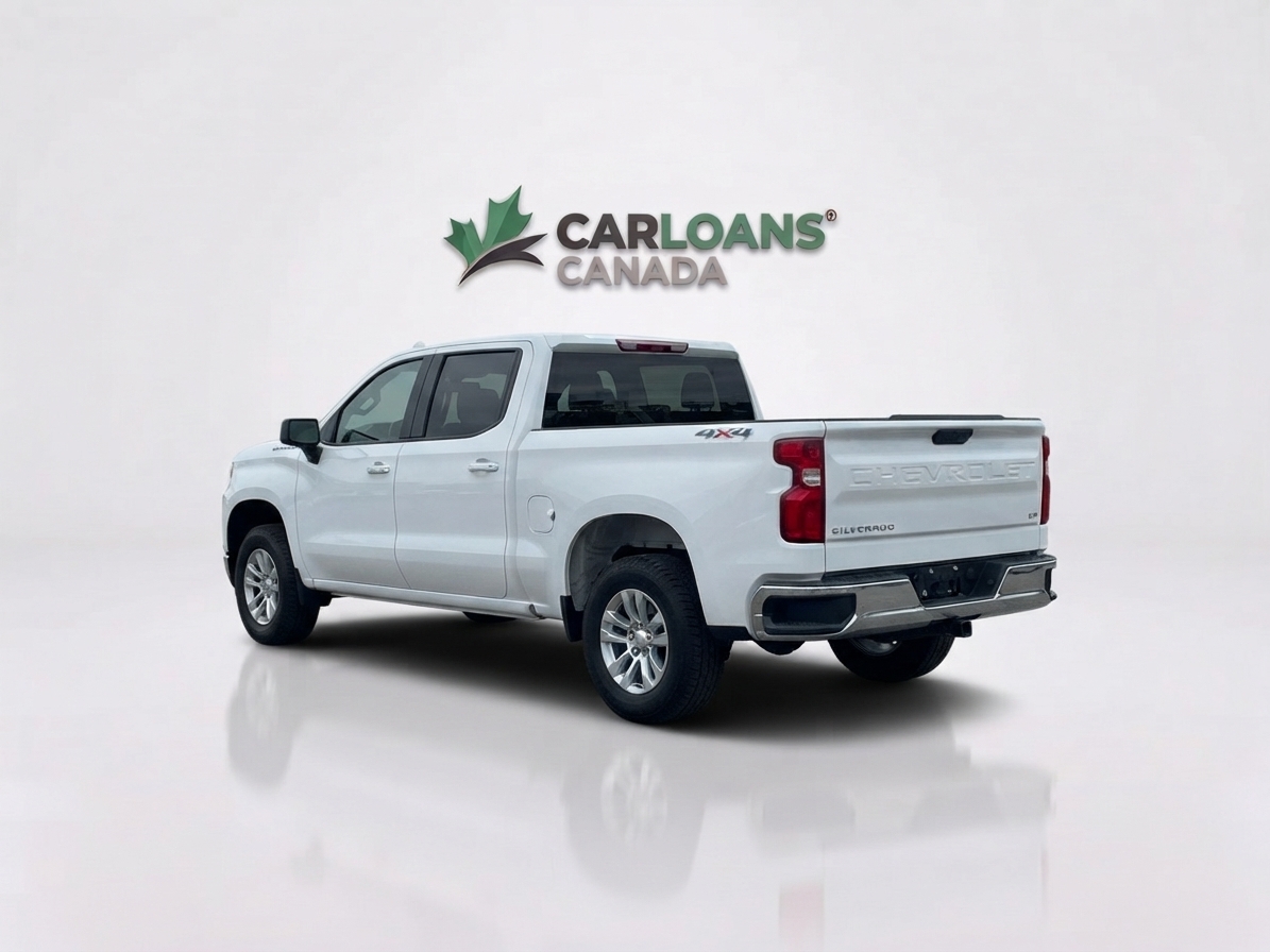 2025 Chevrolet Silverado 1500 — photo 2 of 24