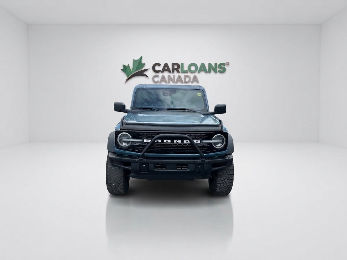 2022 Ford Bronco — photo 2 of 33