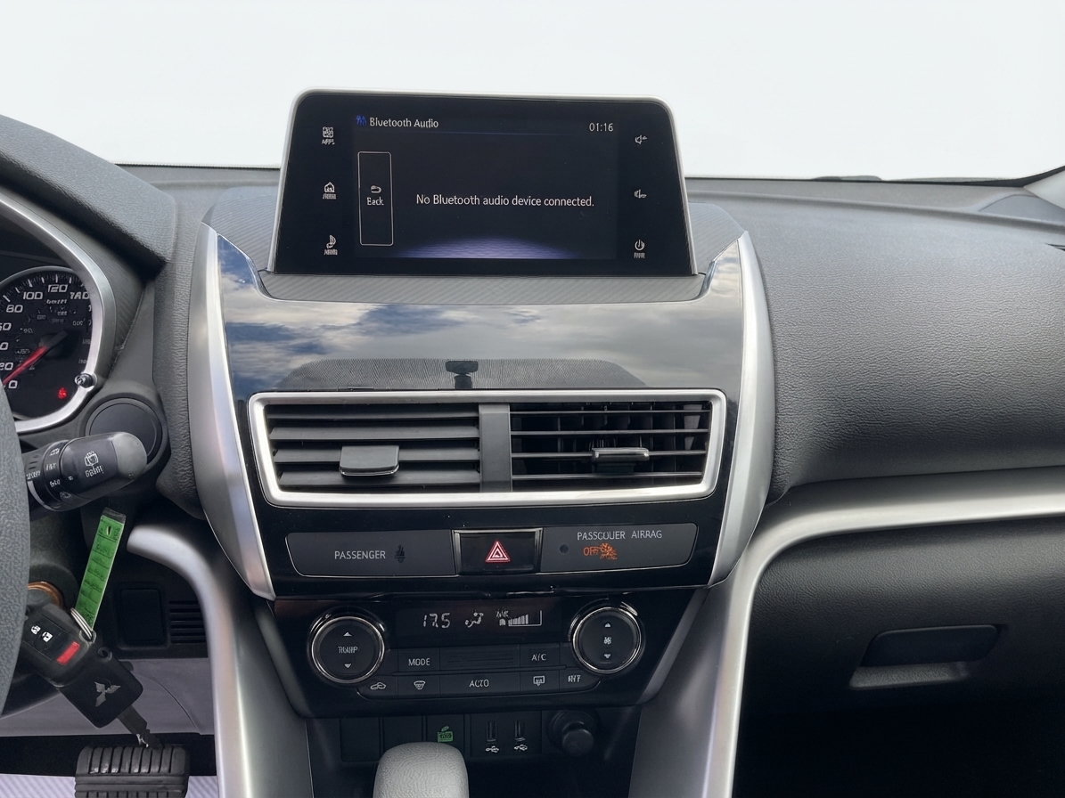 2019 Mitsubishi Eclipse Cross — photo 28 of 34