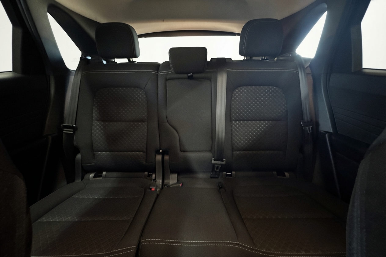2025 Ford Escape — photo 22 of 33