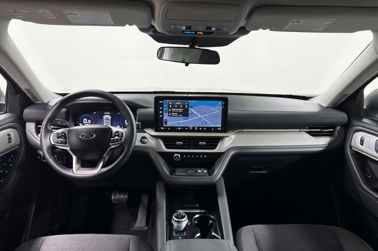 2025 Ford Explorer — photo 24 de 35