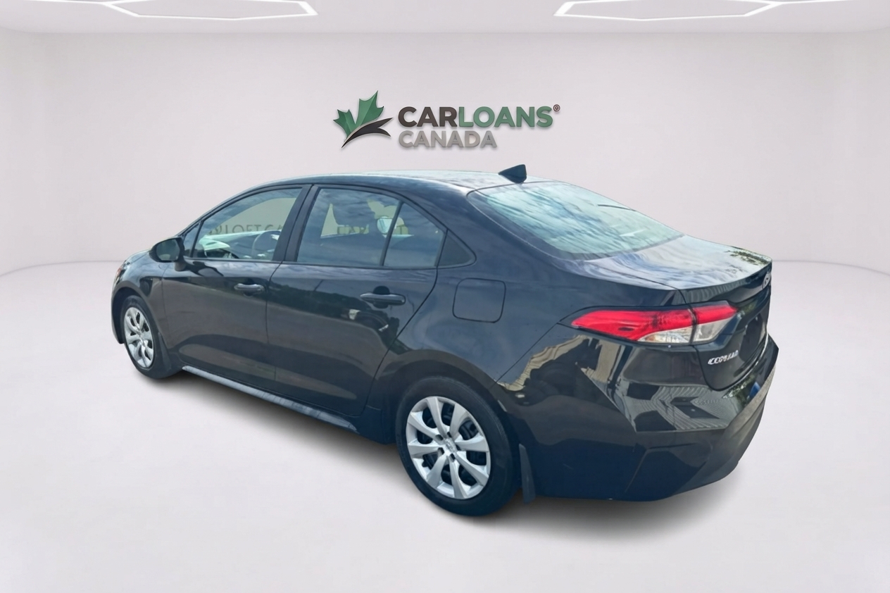 2023 Toyota Corolla Sedan — photo 6 of 31