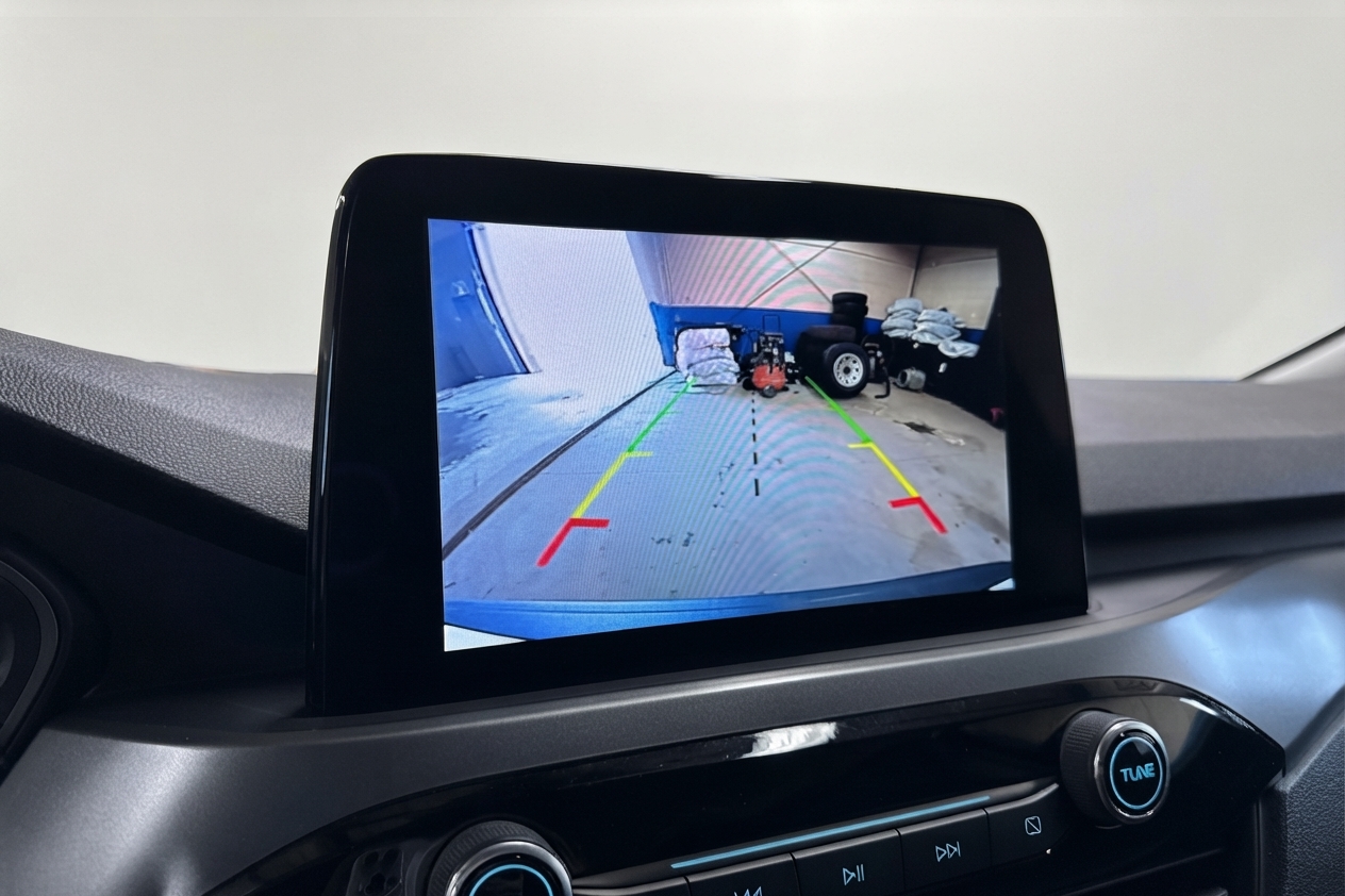 2025 Ford Escape — photo 24 of 33