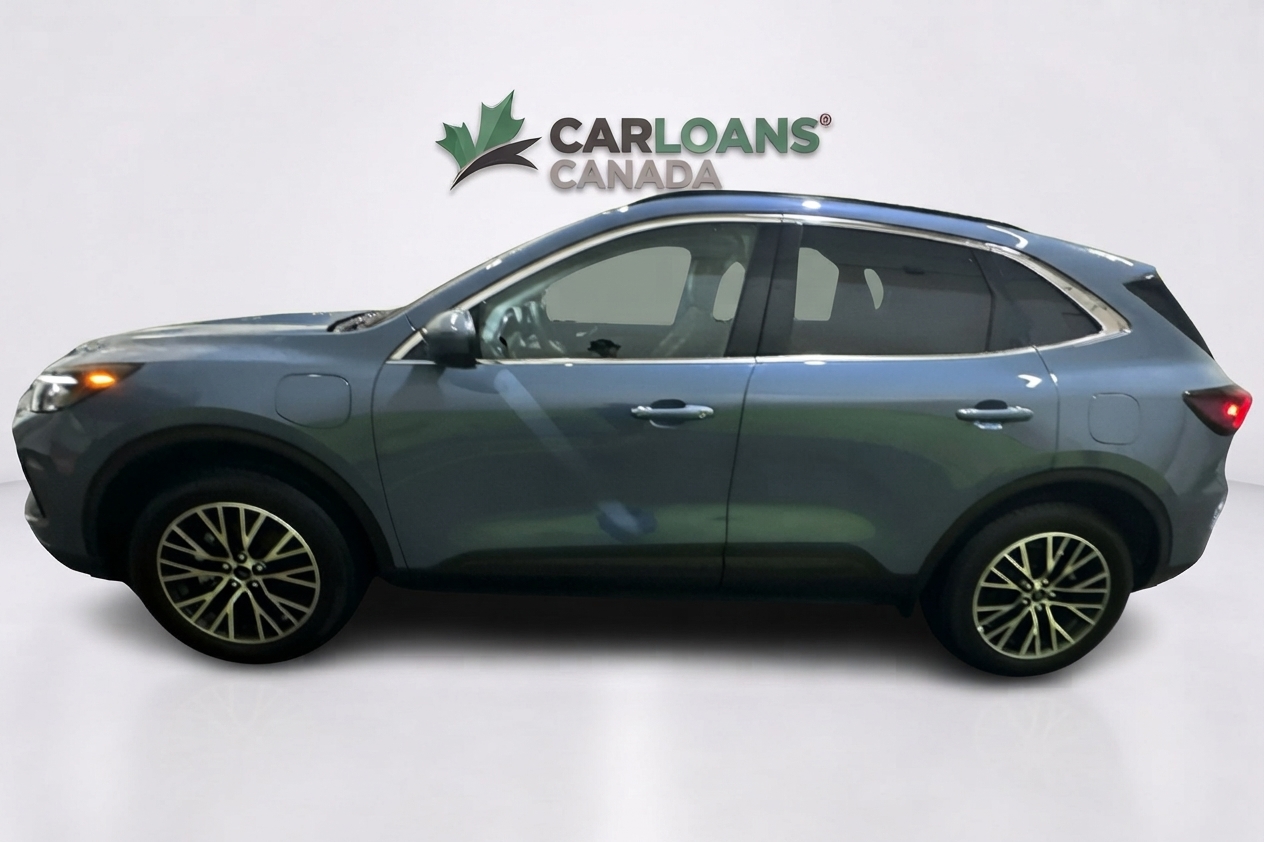 2025 Ford Escape Plug-in Hybrid — photo 8 of 28