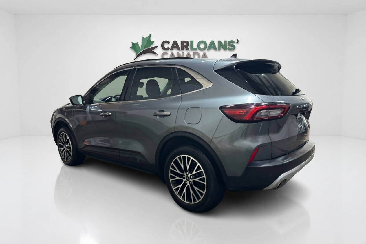 2025 Ford Escape Plug-in Hybrid — photo 7 of 35