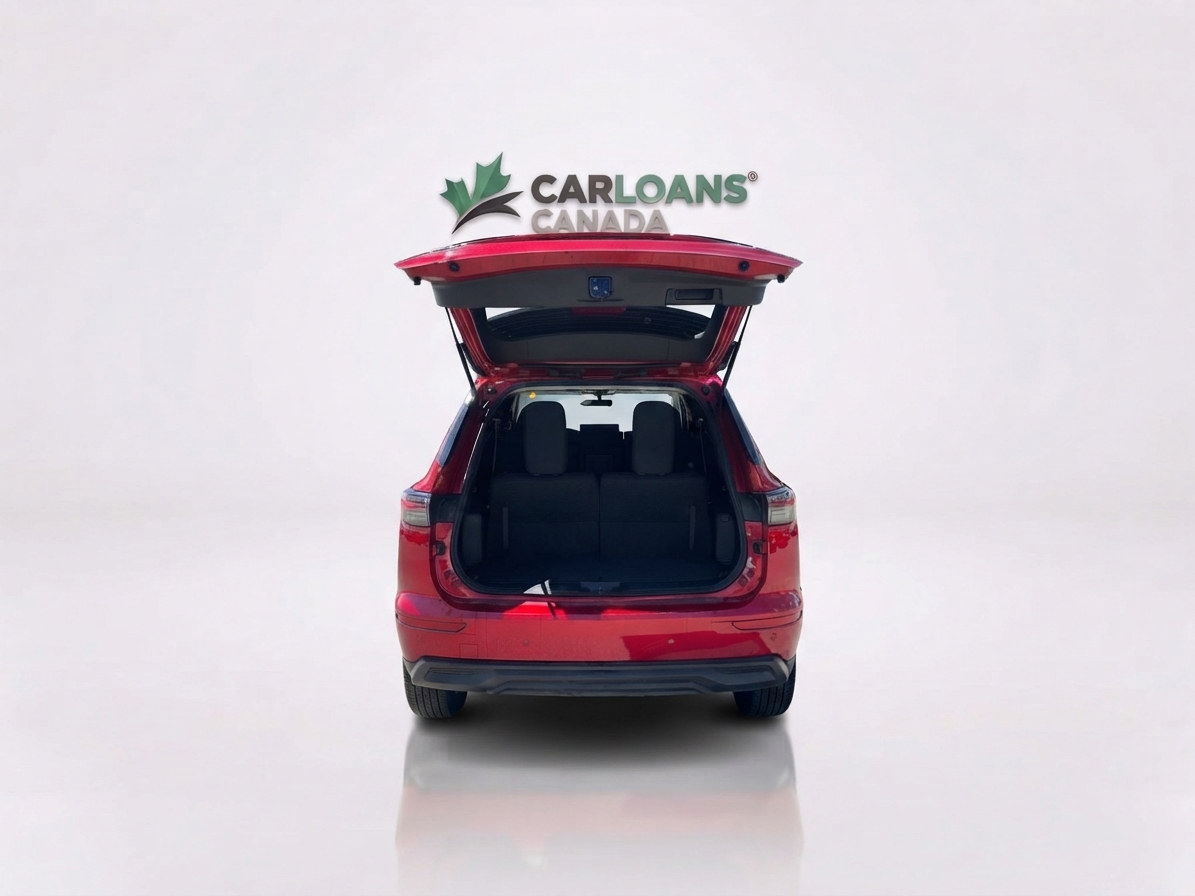 2025 Mitsubishi Outlander — photo 8 of 33