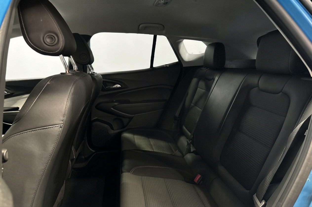 2026 Chevrolet Trax — photo 13 of 35