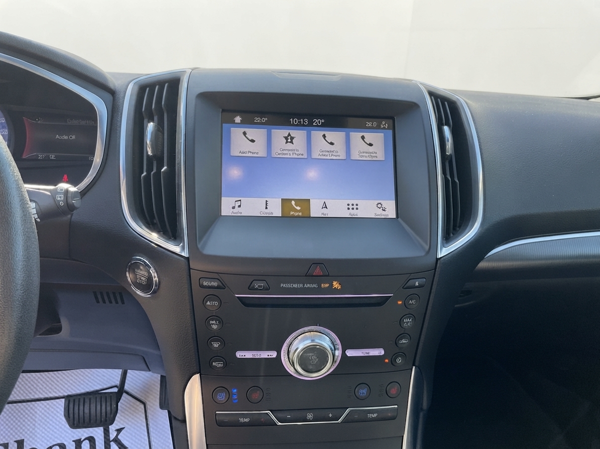 2019 Ford Edge — photo 27 of 33
