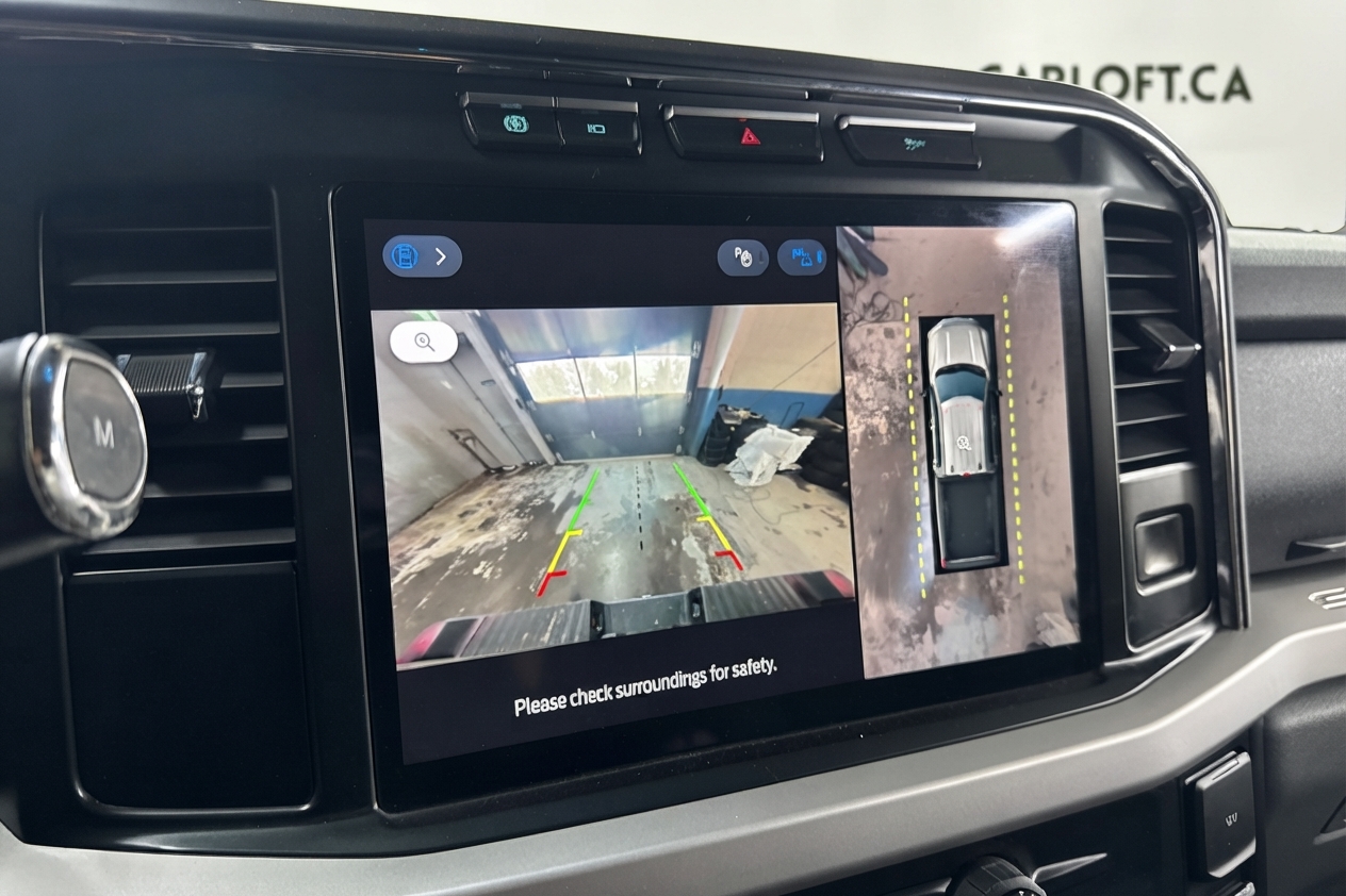 2023 Ford F-250 Super Duty — photo 25 of 34