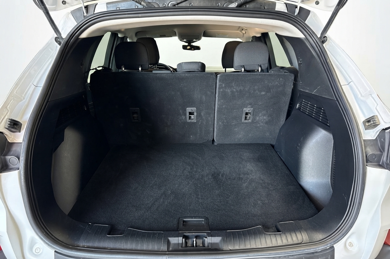 2025 Ford Escape — photo 10 of 33