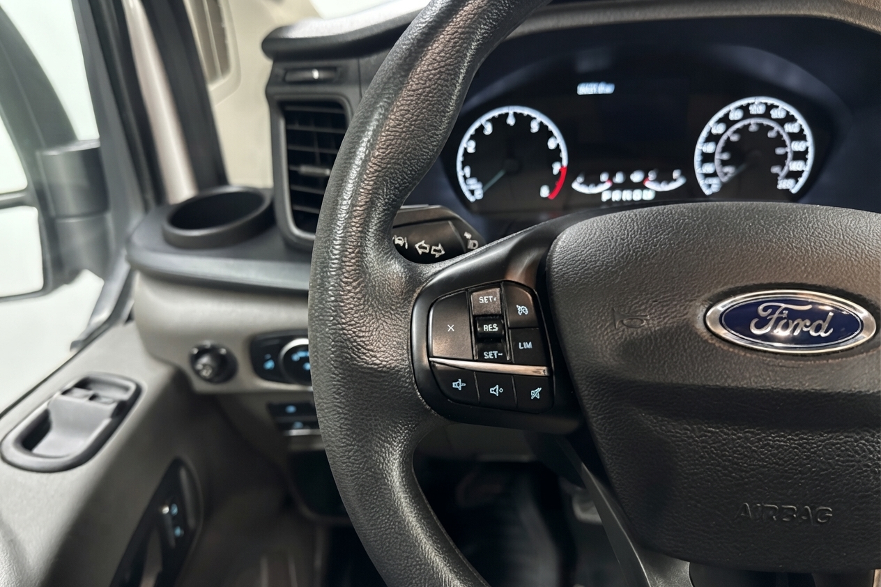 2025 Ford Transit Cargo Van — photo 24 of 29