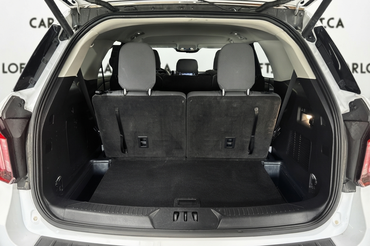2025 Ford Explorer — photo 10 de 35