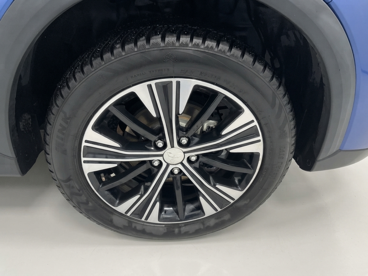 2019 Mitsubishi Eclipse Cross — photo 11 of 34