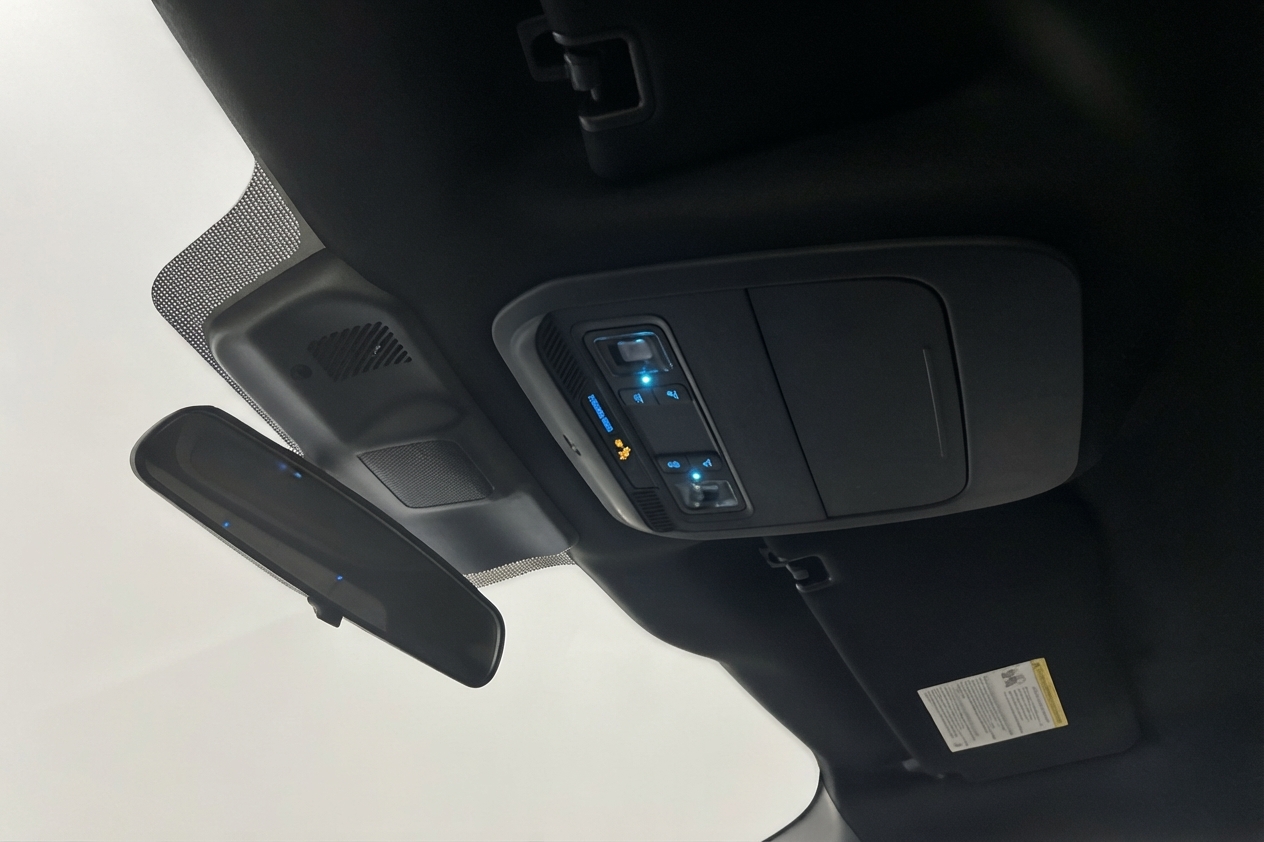 2025 Ford F-150 — photo 16 of 25