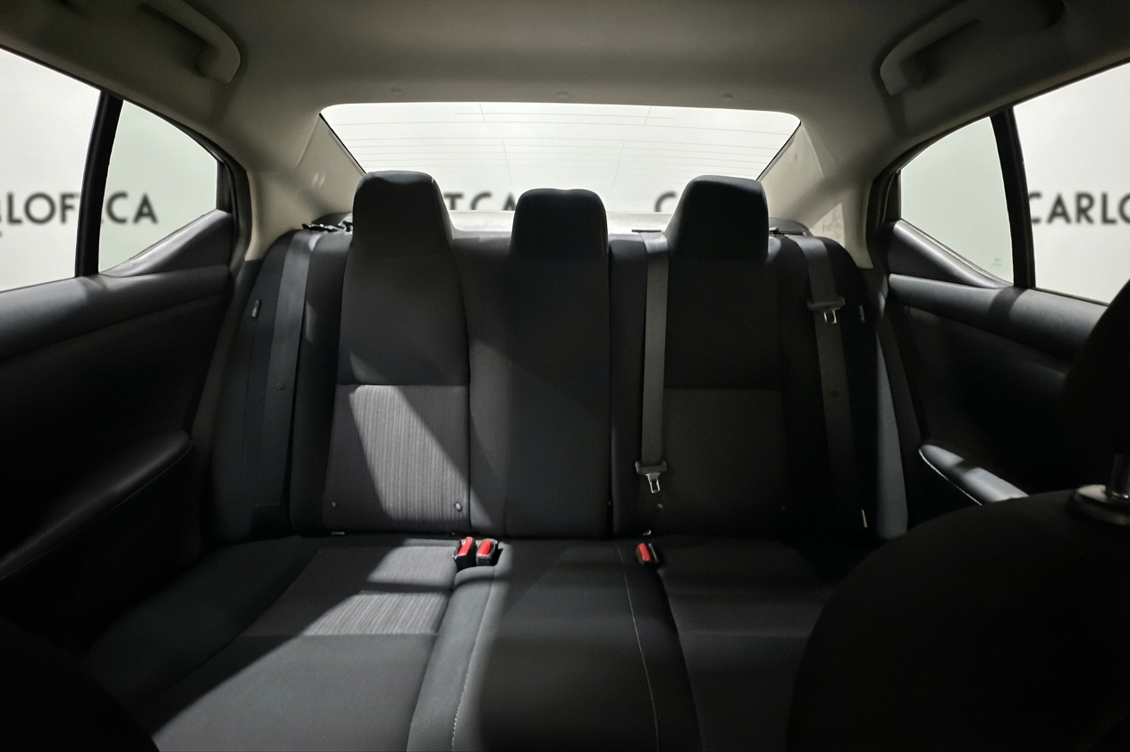 2025 Nissan Sentra — photo 19 de 27