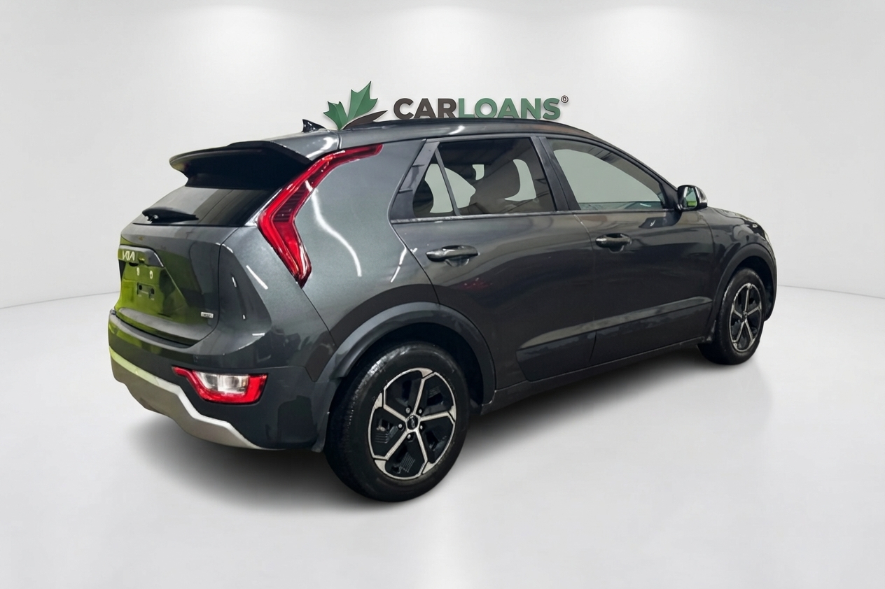 2025 Kia Niro Hybrid — photo 5 of 27