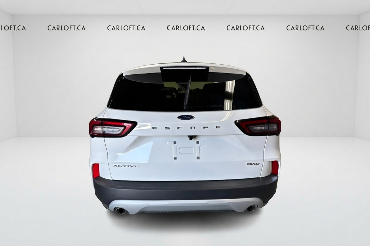 2025 Ford Escape — photo 8 of 33