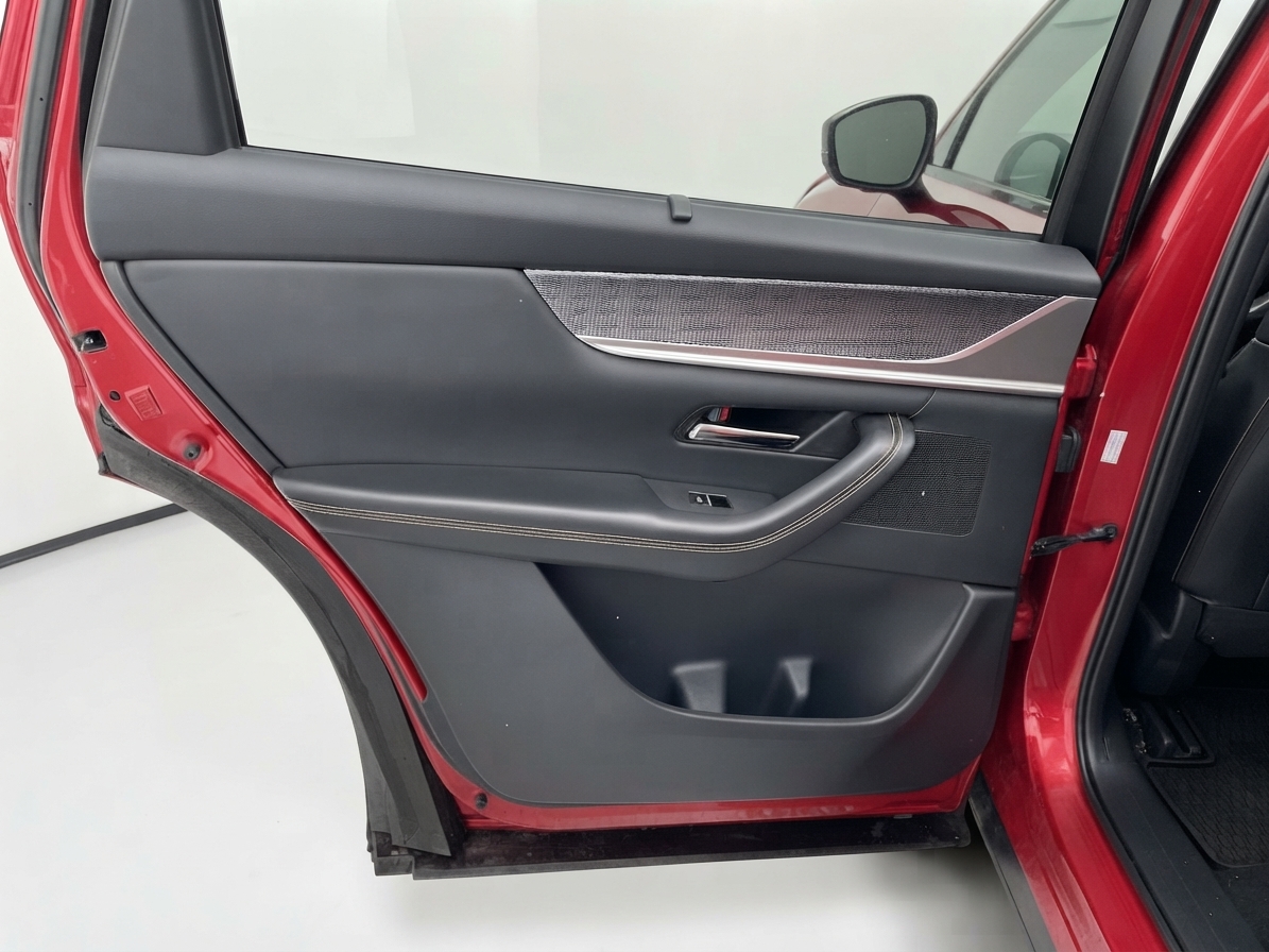 2025 Mazda CX-70 — photo 19 de 22