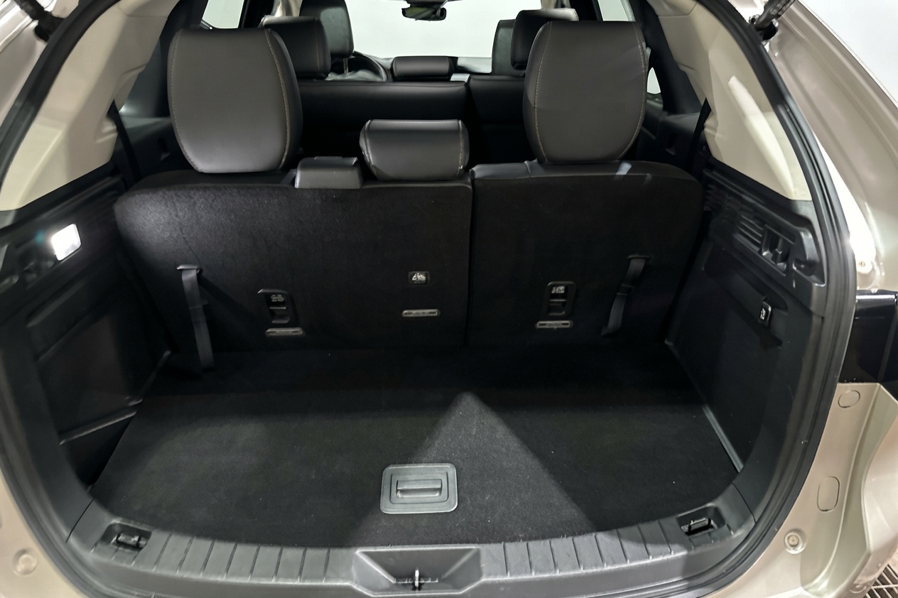 2025 Mazda CX-90 MHEV — photo 9 de 28