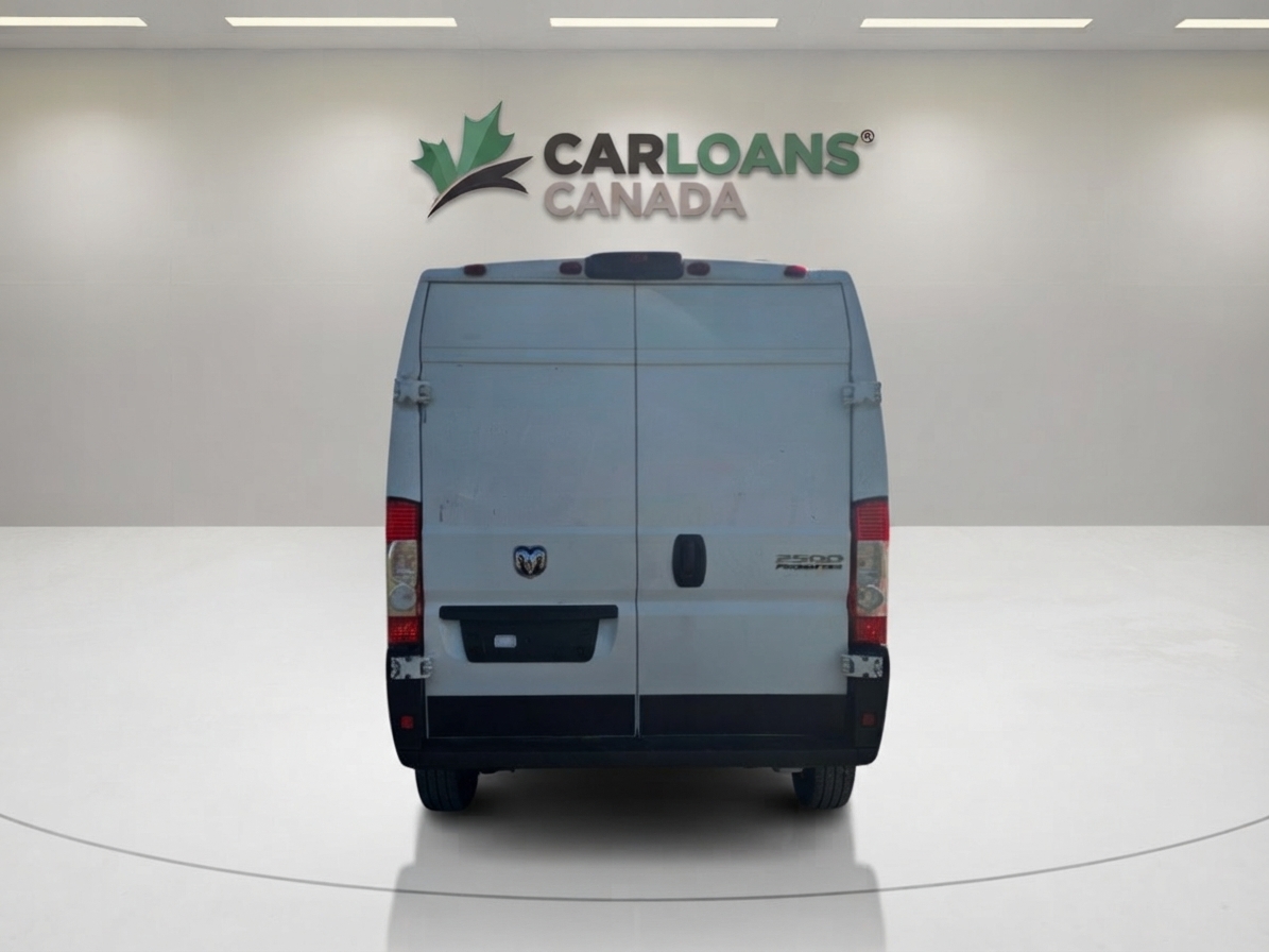 2025 Ram ProMaster Cargo Van — photo 6 of 17