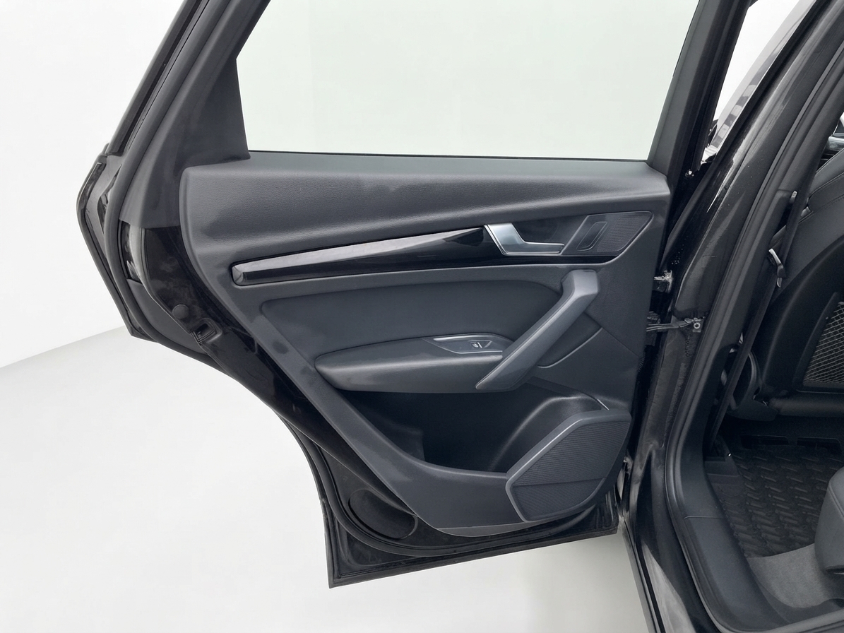2022 Audi Q5 — photo 19 of 22