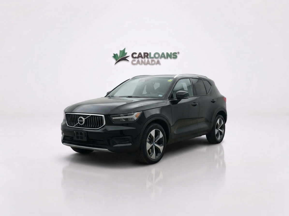 2024 Volvo XC40 — photo 1 of 36