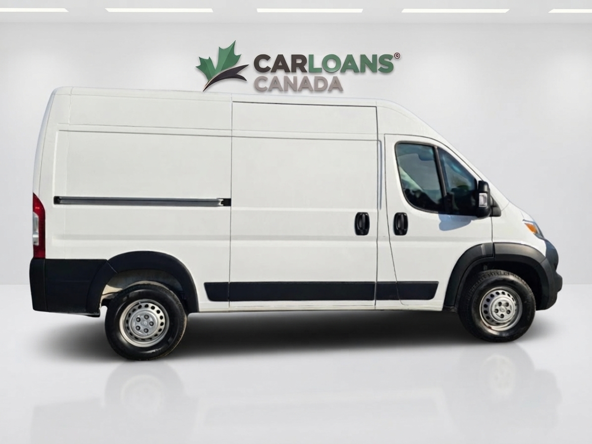 2025 Ram ProMaster Cargo Van — photo 4 of 17