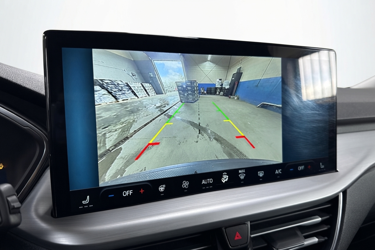 2025 Ford Escape — photo 26 of 35