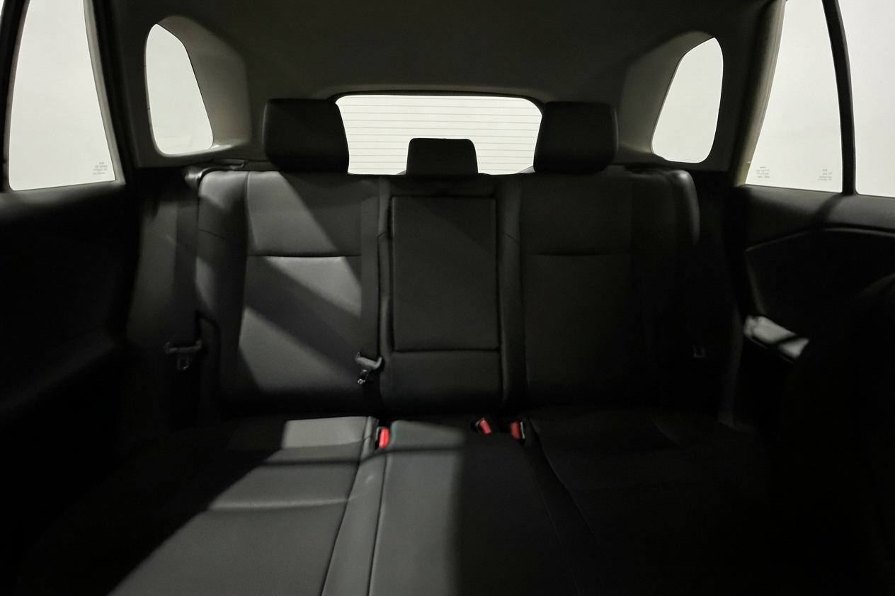2026 Toyota RAV4 — photo 19 of 28