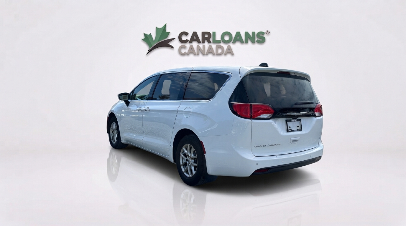2025 Chrysler Grand Caravan — photo 3 of 25
