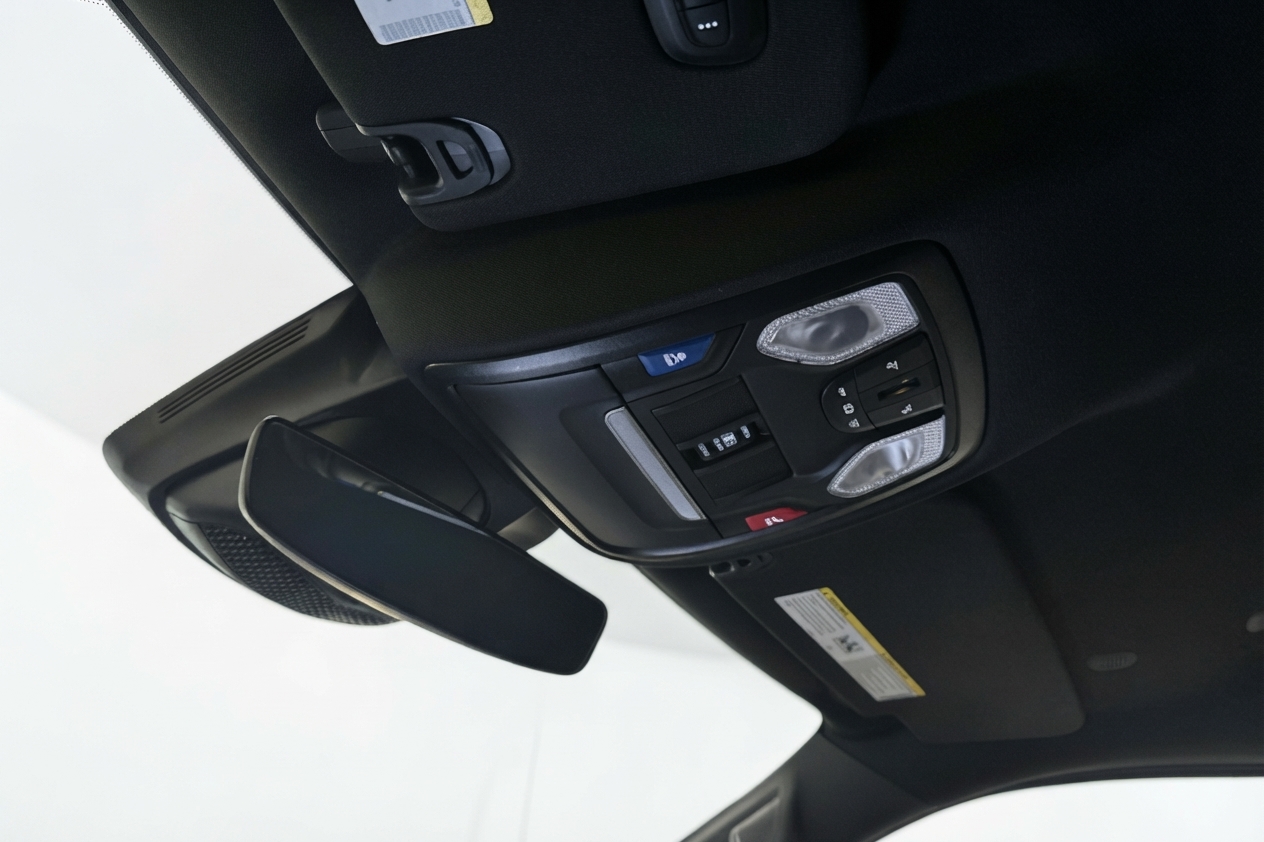 2022 Ram 1500 — photo 14 of 25