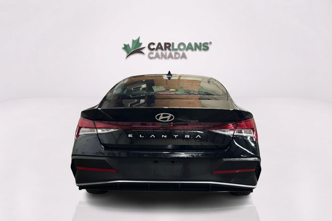 2026 Hyundai Elantra — photo 7 de 32