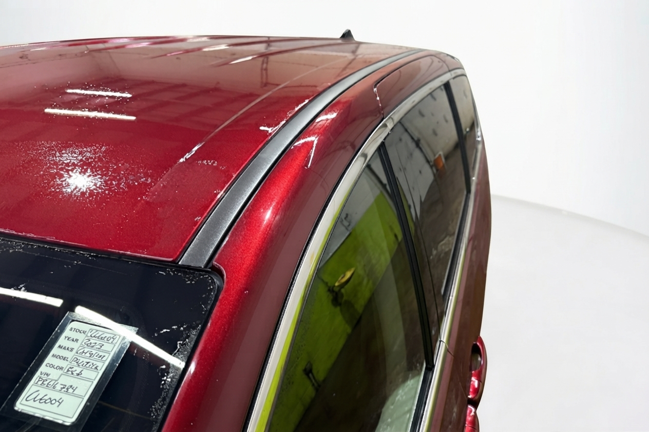2023 Chrysler Pacifica — photo 9 of 27