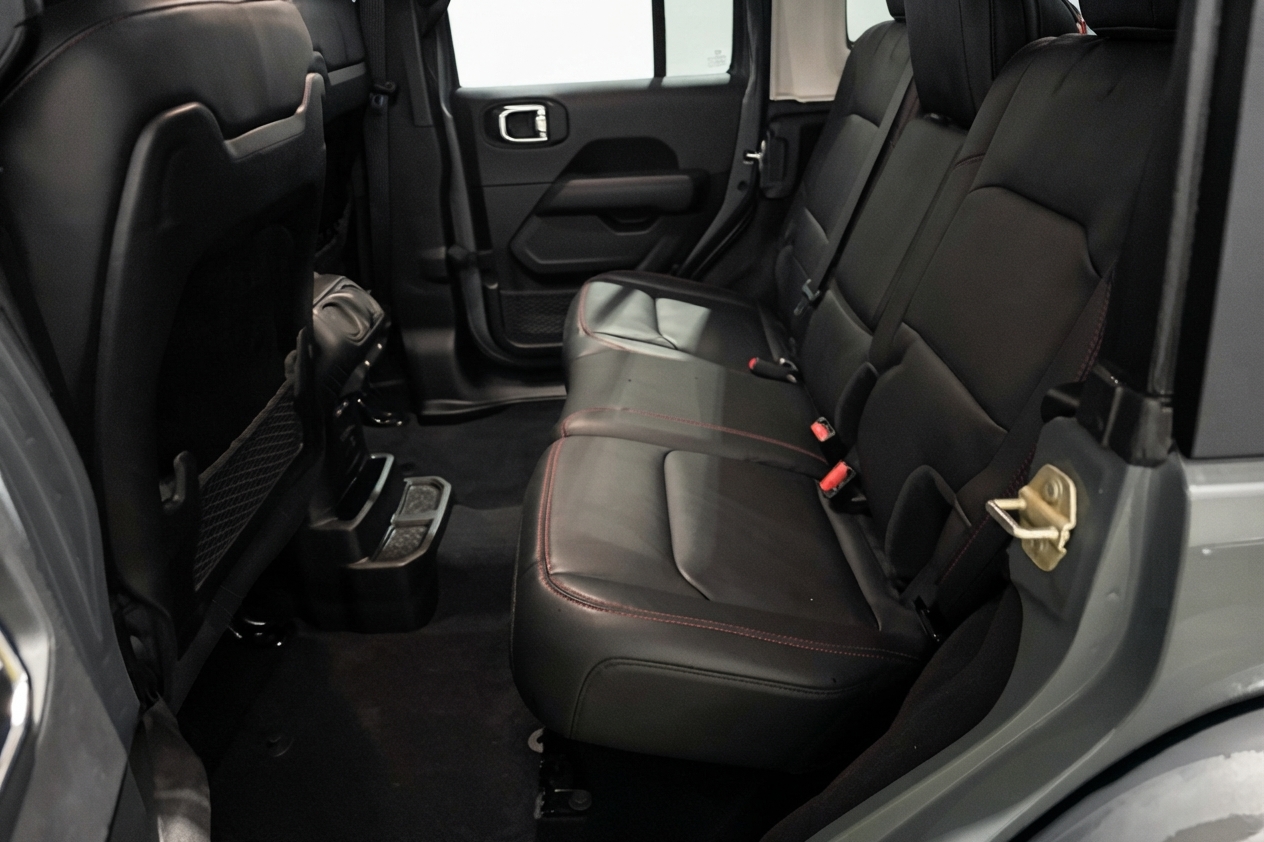 2025 Jeep Wrangler — photo 10 de 25