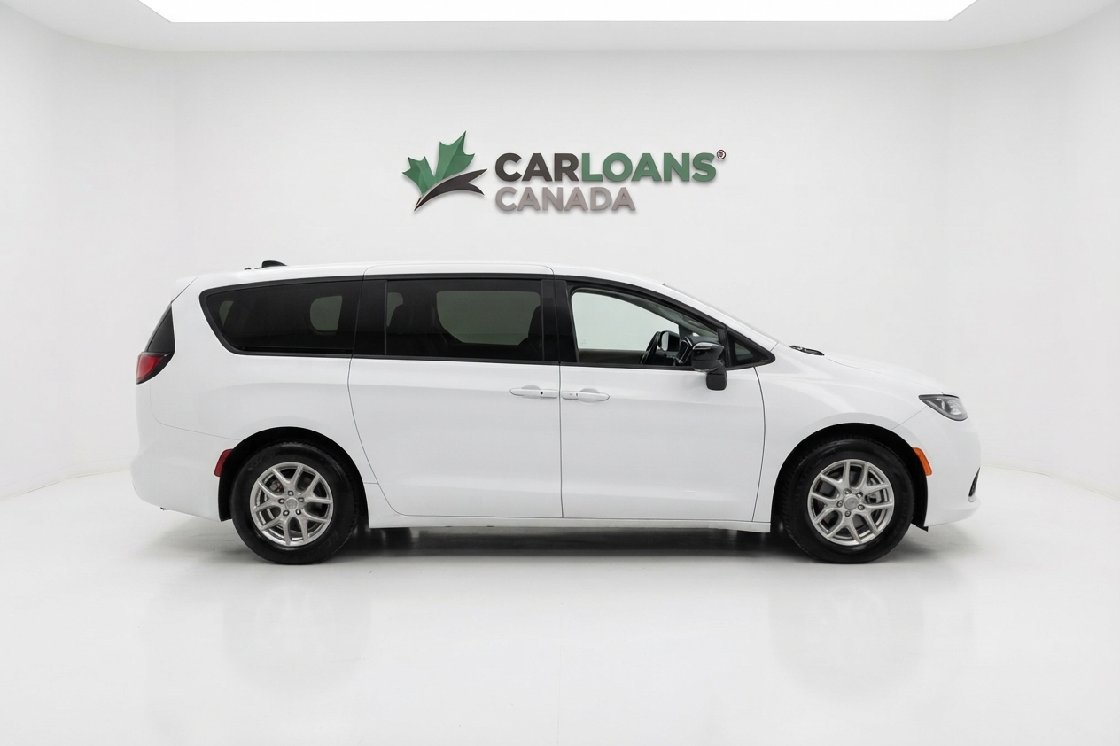 2024 Chrysler Pacifica — photo 4 of 33