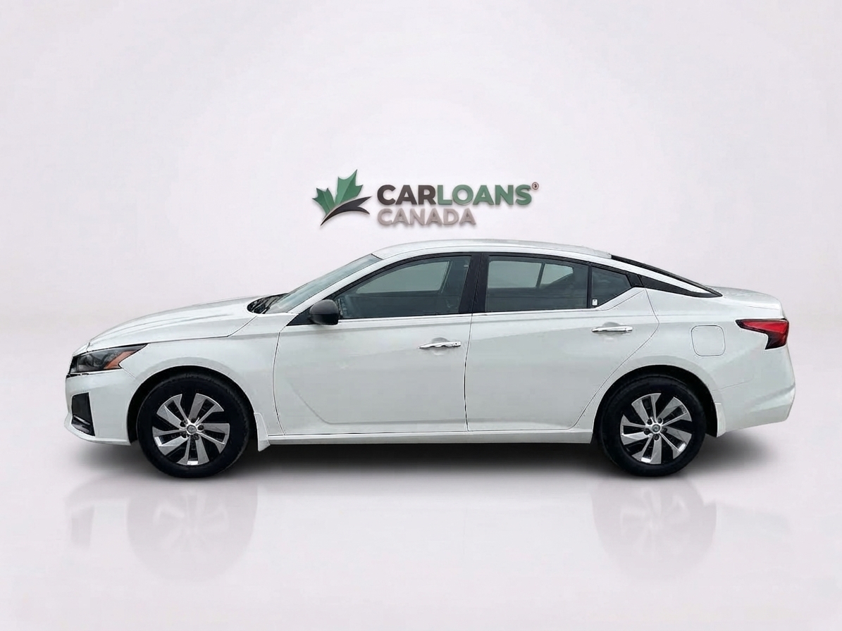 2025 Nissan Altima — photo 3 of 32