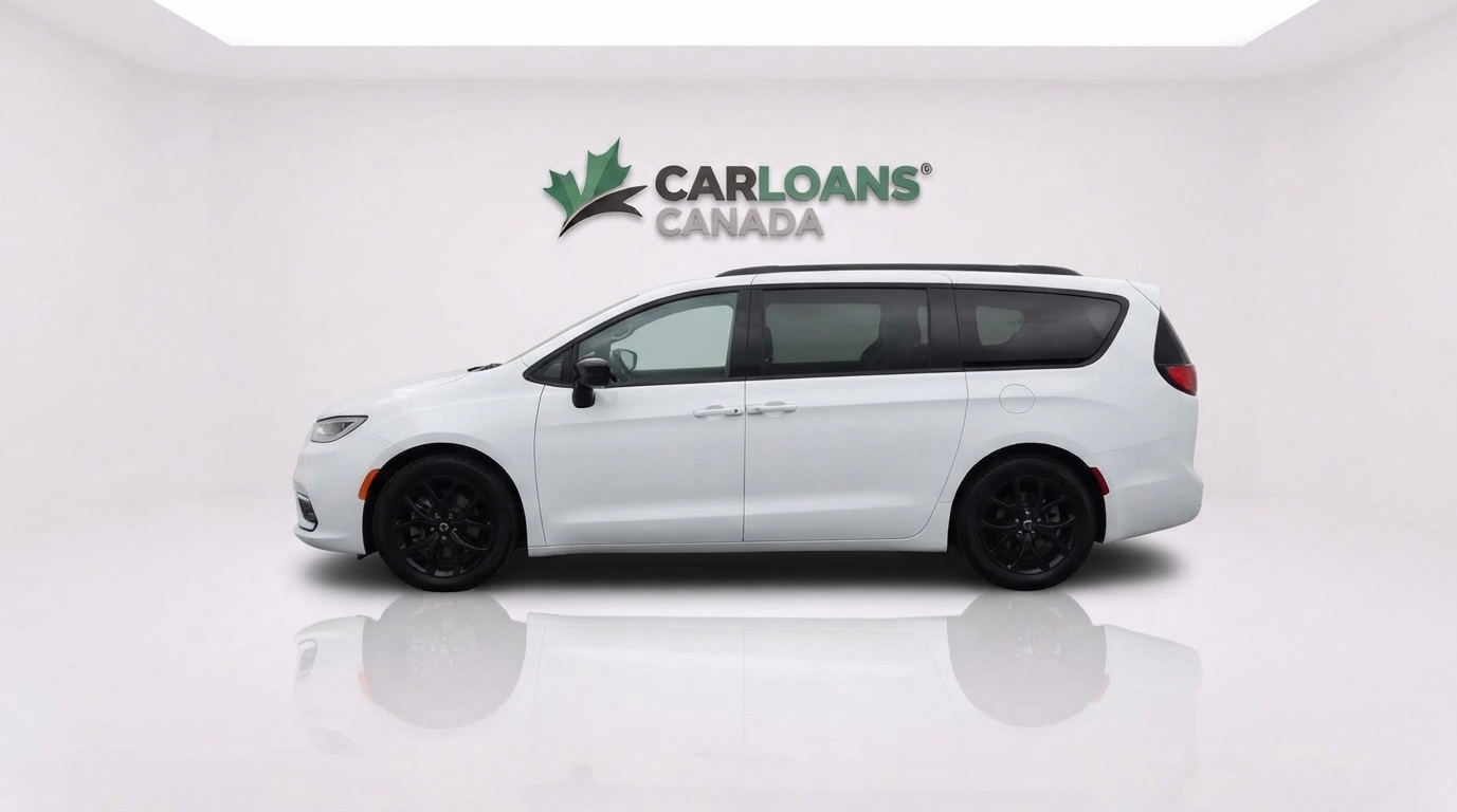 2025 Chrysler Pacifica — photo 3 of 34