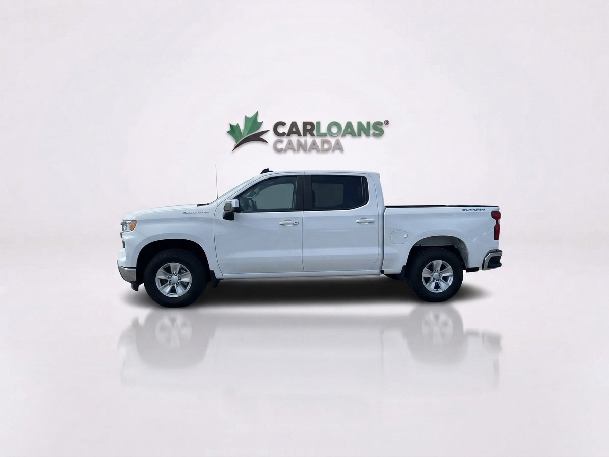 2025 Chevrolet Silverado 1500 — photo 1 of 33