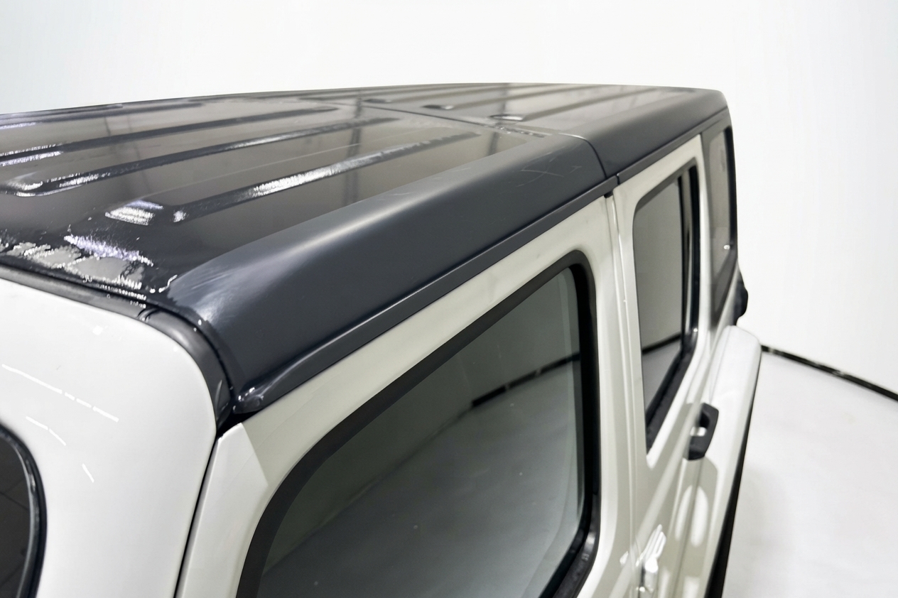 2019 Jeep Wrangler — photo 9 of 26