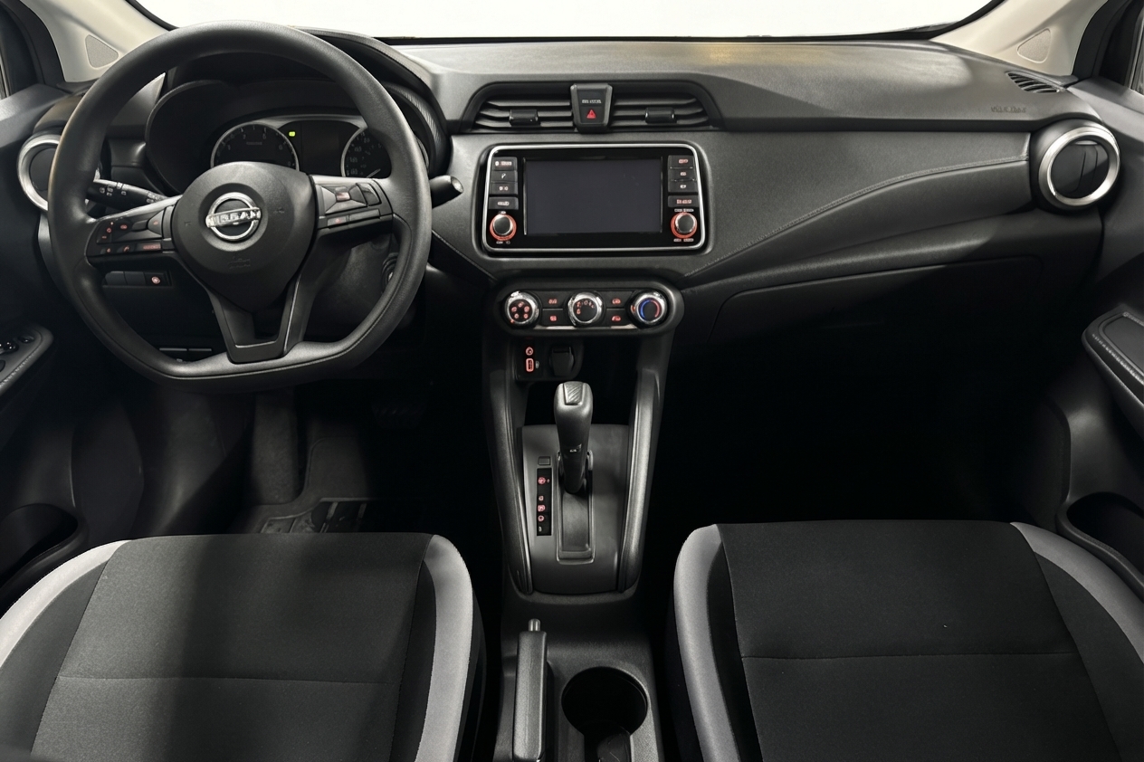 2025 Nissan Versa — photo 22 de 31