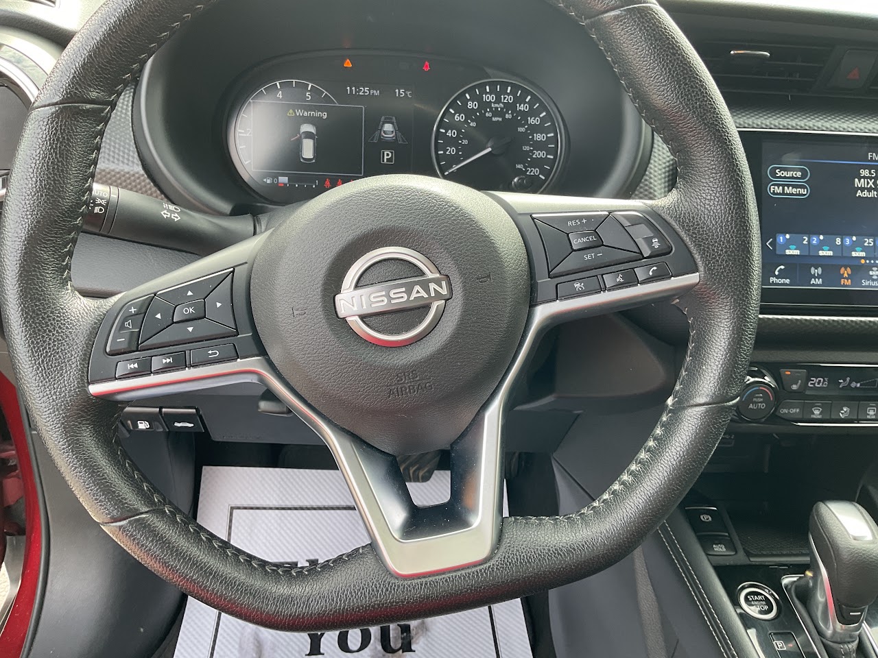 2025 Nissan Kicks Play — photo 26 of 34