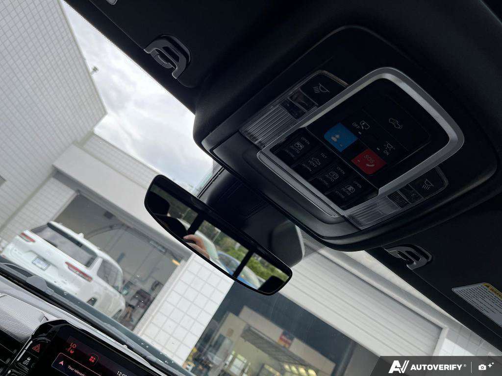 2026 Ram 1500 — photo 21 of 25