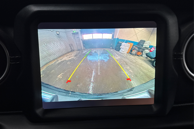 2021 Jeep Wrangler — photo 24 of 32