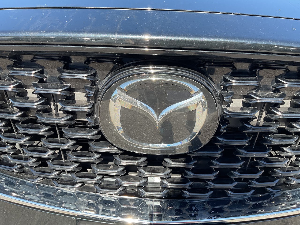 2025 Mazda CX-5 — photo 16 of 42